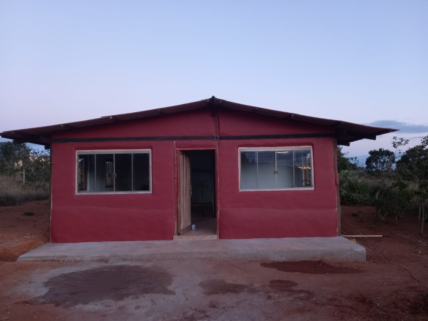 ÁREA 5.000m2, COM 1 CASA AMPLA DE 1 QUARTO – IBC - EM ALTO PARAÍSO DE GOIÁS
